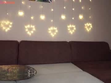 couple cam all day peachcreamcouple image #3303357