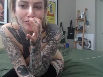 couple cam all day mickinmolly image #1007594