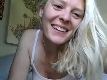 girl cam all day summersky161 image #8130199