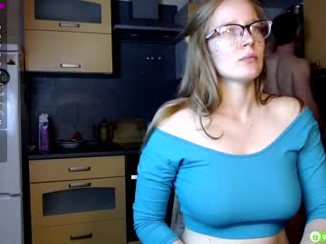 couple cam all day wolfy_foxy image #3065848