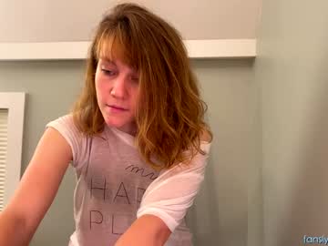 girl cam all day its_lily image #4965646
