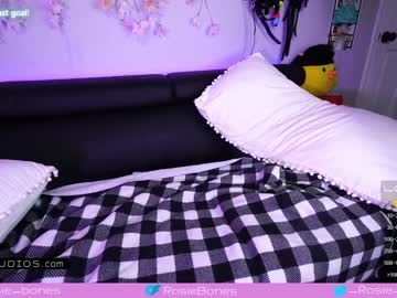 girl cam all day rosiebones image #4643540