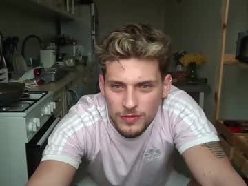 man cam all day roberto_twink1 image #9222755