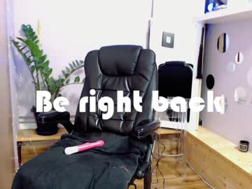 girl cam all day taralanes image #2005236