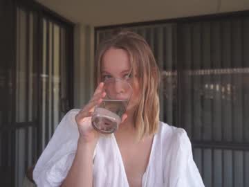 girl cam all day bibi_it_is image #3672956