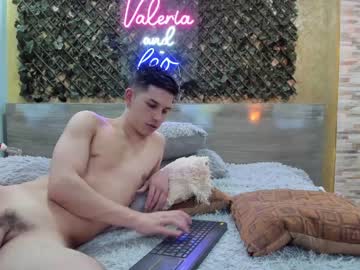 couple cam all day valerya_sex image #2472736