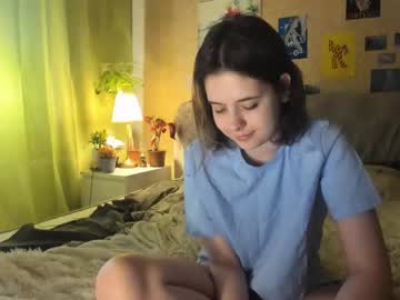 girl cam all day nessaa_moree image #3778453