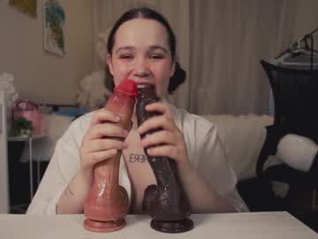 girl cam all day chery_lady22 image #7117453
