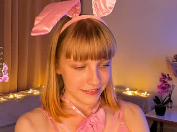 girl cam all day moiraashmore image #8323443