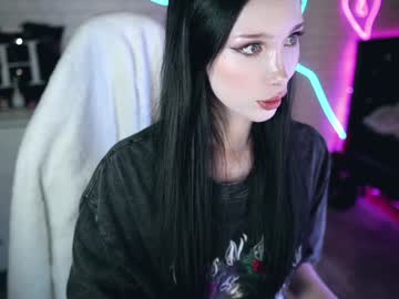 girl cam all day uindi image #7868005