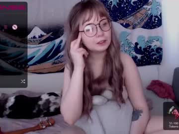 girl cam all day yoliverse image #4114765