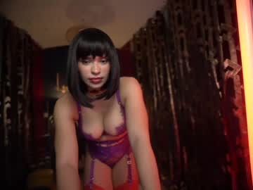 girl cam all day lucieoude_ image #479544