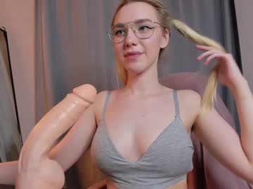 girl cam all day nerdy_freyua image #4905263