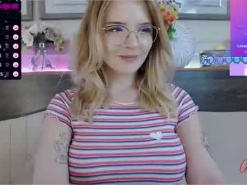 girl cam all day ginger_pie image #4650029