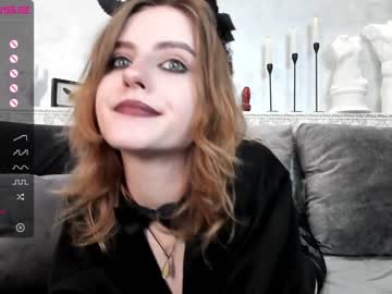 girl cam all day eleanor_morte image #2384692