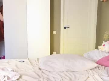 girl cam all day hello_bunny__ image #9039334