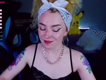 girl cam all day sedwunder image #2143333