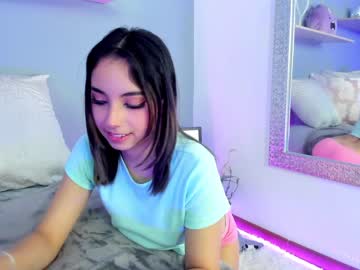 girl cam all day saschaholmen image #2758319