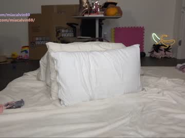 girl cam all day miacalvin69 image #564153
