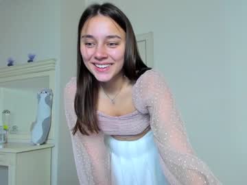 girl cam all day eleonora_linn image #2792251
