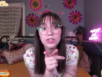 girl cam all day daydreamur_gurl image #6925034