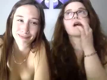 couple cam all day 2gorls1link image #8346397