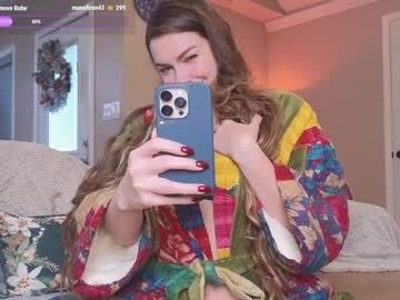 girl cam all day chroniclove image #8571819