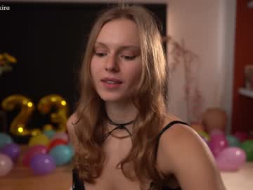 girl cam all day chillwithkira image #3540124