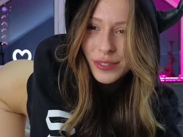 girl cam all day yononeey image #8763304