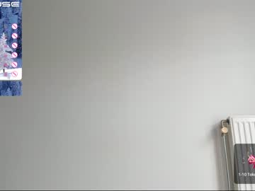 girl cam all day meganredx image #3639047