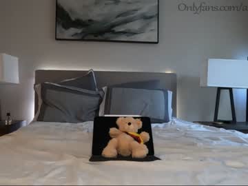 couple cam all day ari_lovexo image #2064019