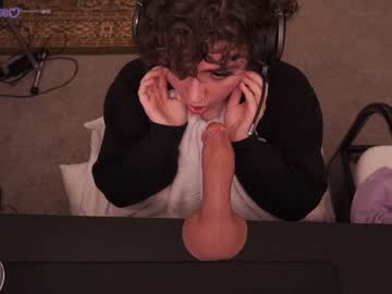 girl cam all day evelynpiers image #3556436