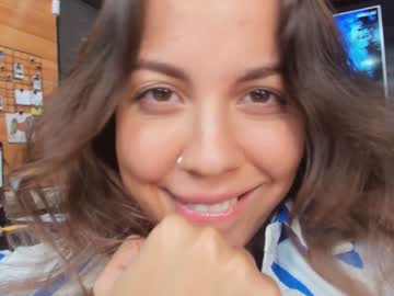 girl cam all day daily_stories image #5329045