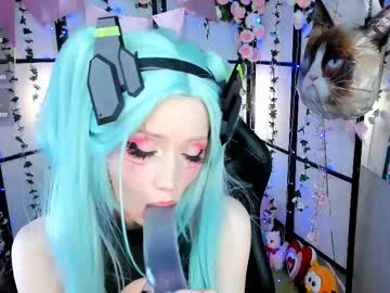 girl cam all day milkycute image #9381872