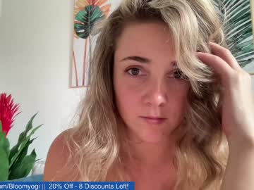 girl cam all day bloomyogi image #3883869