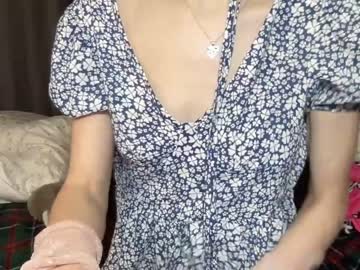 girl cam all day wonderland_stia image #6476742