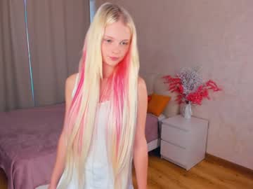 girl cam all day evelyncantu image #5447433