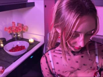 girl cam all day ksensational image #3749621