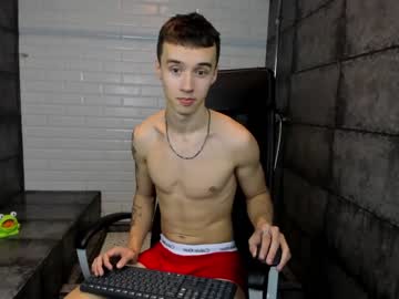 man cam all day mason_warhol image #5304749