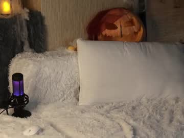 girl cam all day owlluree image #5612582