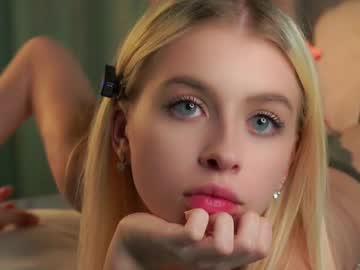 girl cam all day lunnadew image #9436519