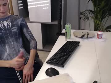 man cam all day denskitoys image #8626839