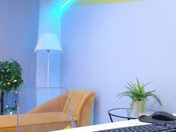 girl cam all day lovlybambi image #5980411