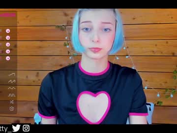 girl cam all day lit1le_kitty_ image #2807575