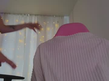 girl cam all day 2b_ image #8462477
