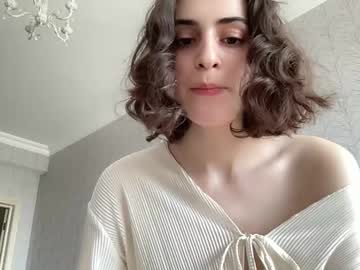 girl cam all day wonderland_stia image #9160288
