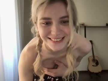 girl cam all day luna_ai image #1882110