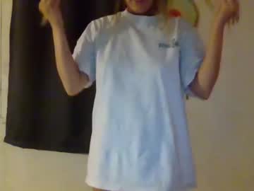 girl cam all day maplebaby007 image #3863915