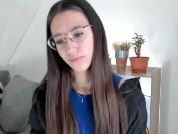 girl cam all day maidabunton image #6434532