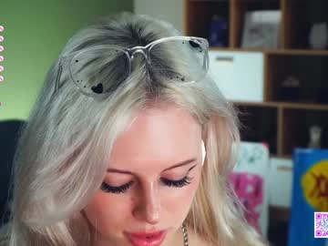girl cam all day audreycarvin image #8023102